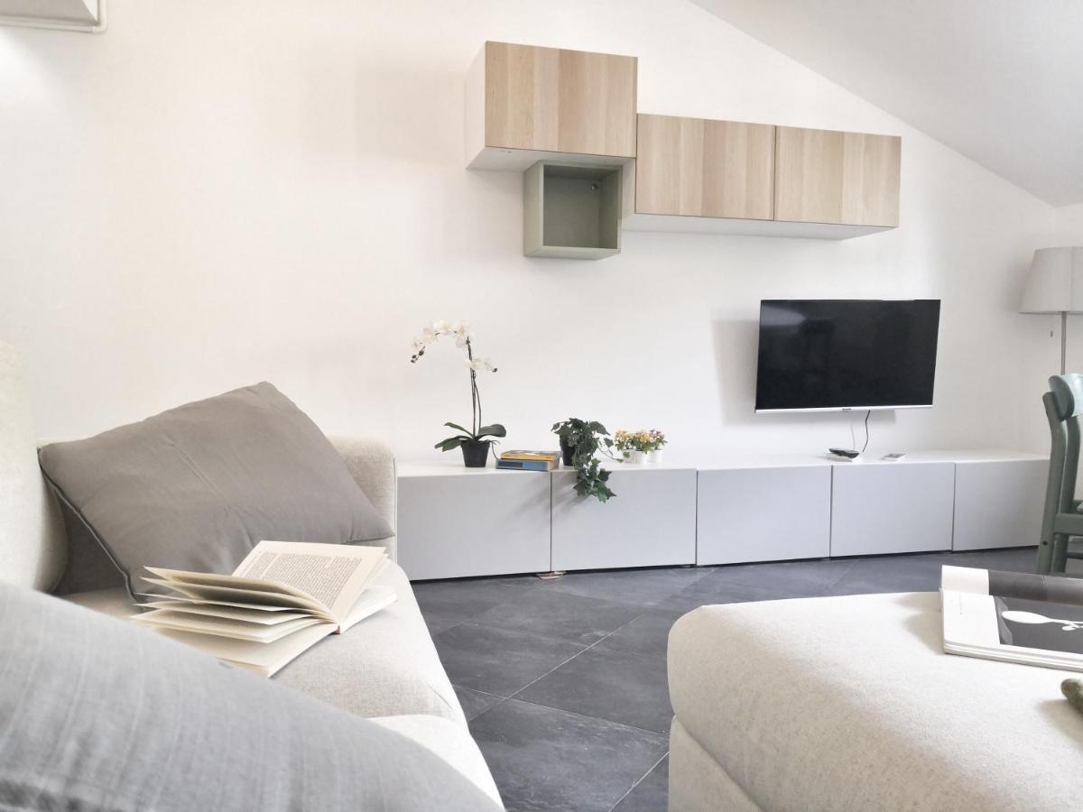 I Host - Pericle 9 Appartamento Milano